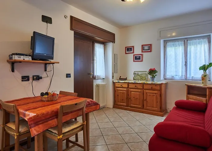 Marta - Gla160 By Interhome جيرا لاريو