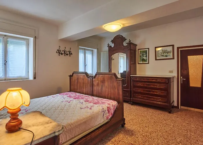 Marta - Gla160 By Interhome * جيرا لاريو